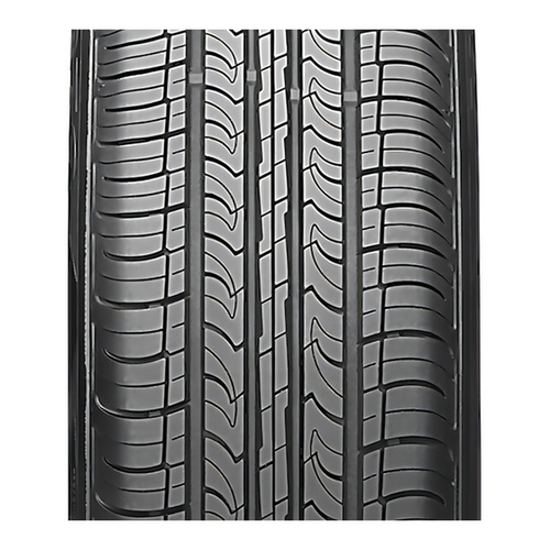 Neumático Nexen CP672 215/60R17