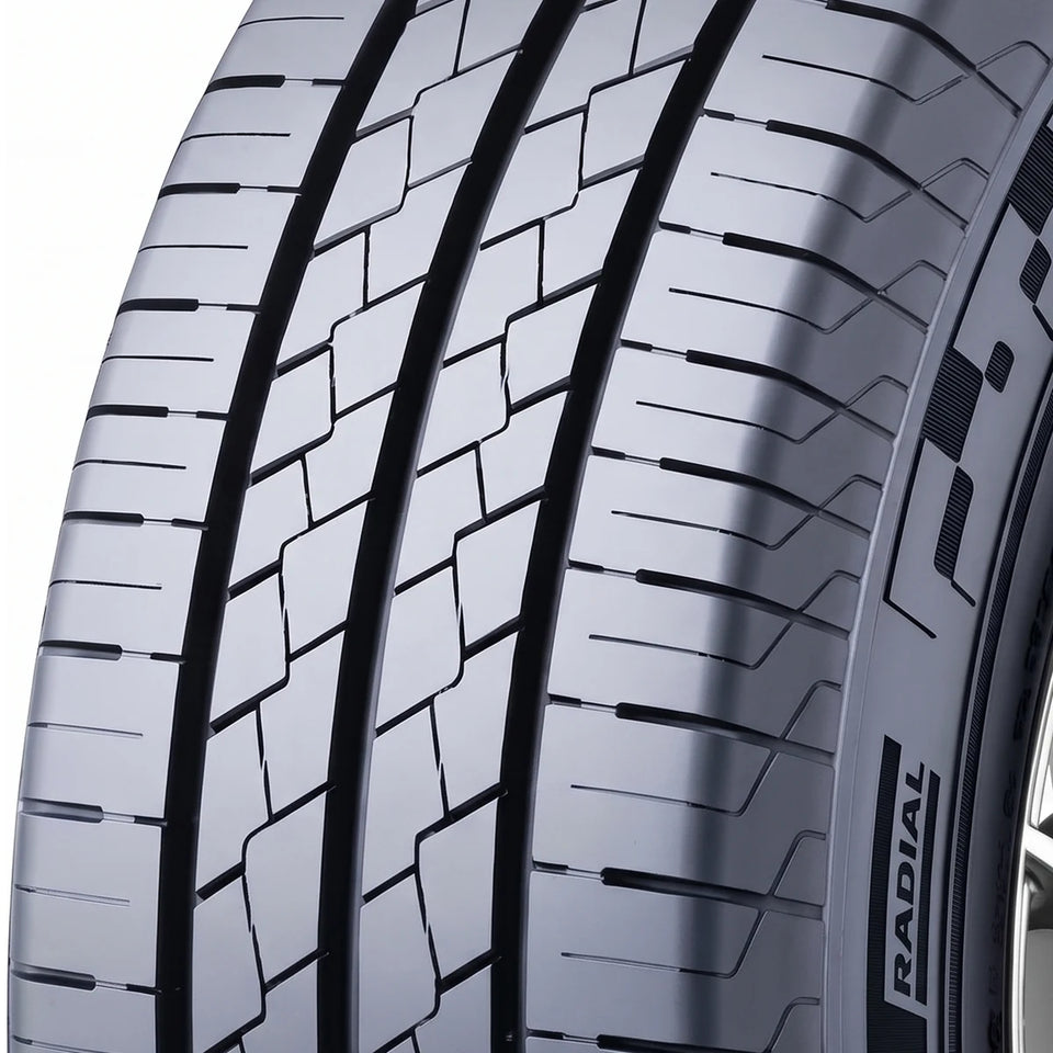 GT Radial Maxmiler Pro2 225/75 R16C 121R