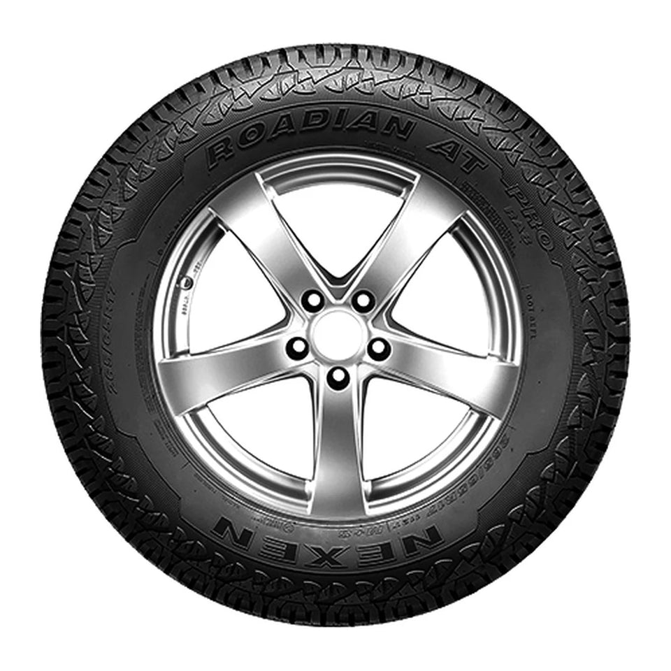 Nexen Roadian AT Pro RA8 265/70 R16 117/114S