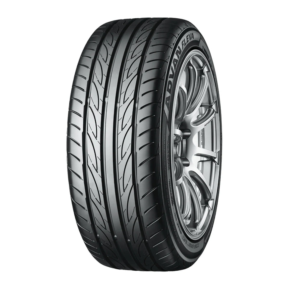 Yokohama ADVAN Fleva V701 215/40 R18 89W