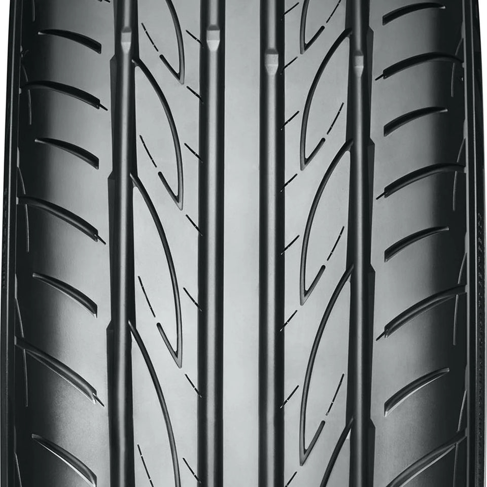 Yokohama ADVAN Fleva V701 215/40 R18 89W