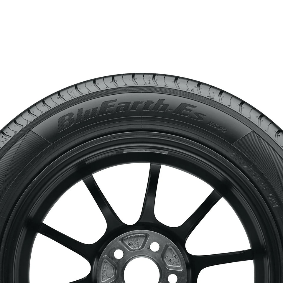 Yokohama Bluearth ES33 235/40 R18 95W