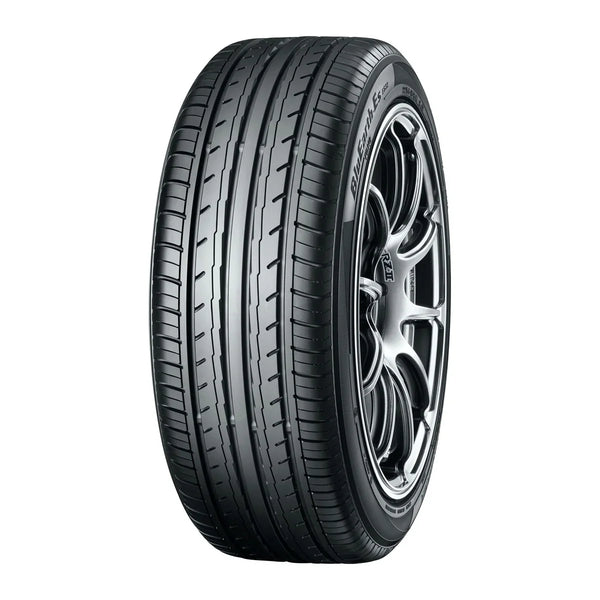 Yokohama BluEarth-ES ES32 205/60 R16 92H