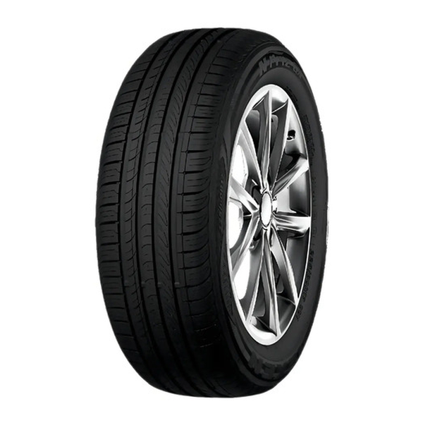 Neumático Nexen NPRIZ GX 215/65R15 96H