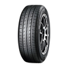 Neumático Yokohama Bluearth ES32 205/65R16 95H, perfil y diseño de la banda de rodadura visible.