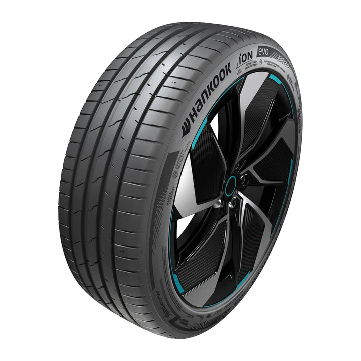 Hankook iON evo R IK31 225/40 R19 93Y XL