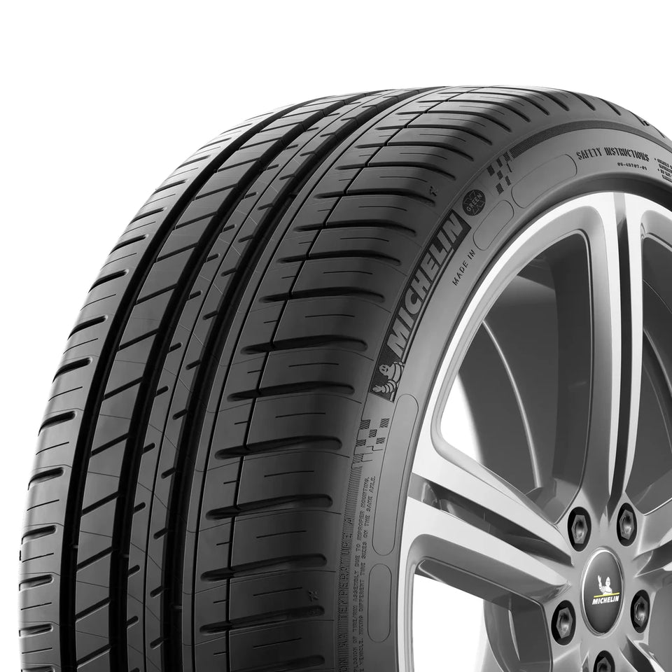 Michelin Pilot Sport 3 255/40 ZR18 99Y XL (MO1 Mercedes-AMG)