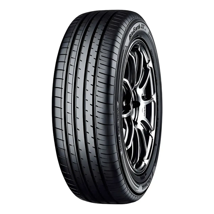 Yokohama AE61 235/55 R18 100V