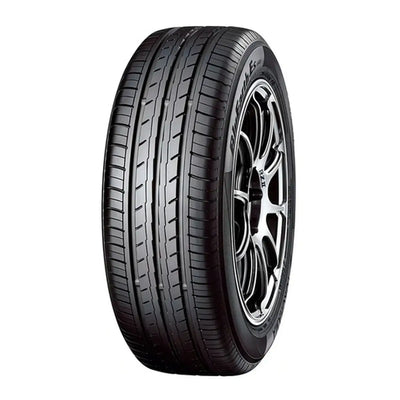 Neumático Yokohama Bluearth AE51 205/45 R17 88W