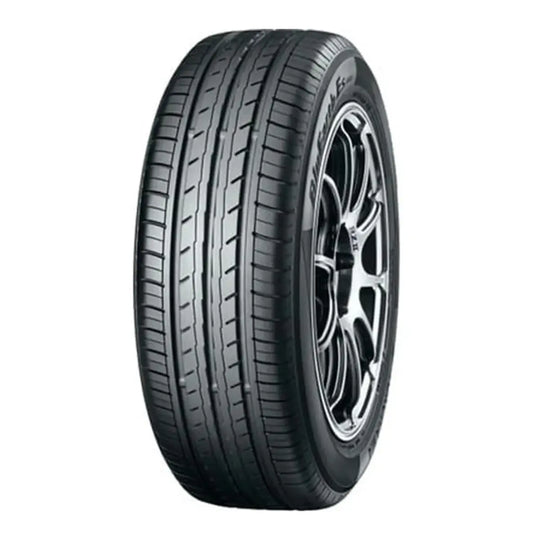 Yokohama ES32A 225/55 R16 95V