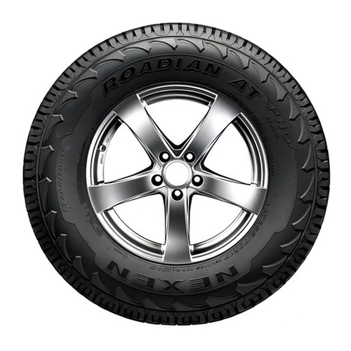 Neumático Nexen ROADIAN AT PRO RA8 245/65R17 111S