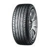 Neumáticos Yokohama Advan V701 225/35R19 88W, vista lateral con perfil y banda de rodadura visible en fondo blanco